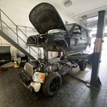 Výmena motora Land Rover Discovery 3 